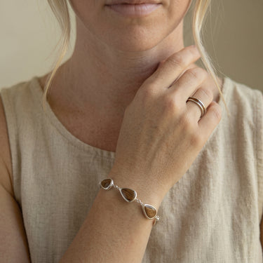 Hawaiian Koa Wood Drop Bracelet
