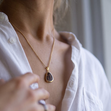 Hawaiian Koa Wood Drop Necklace - Yellow Gold